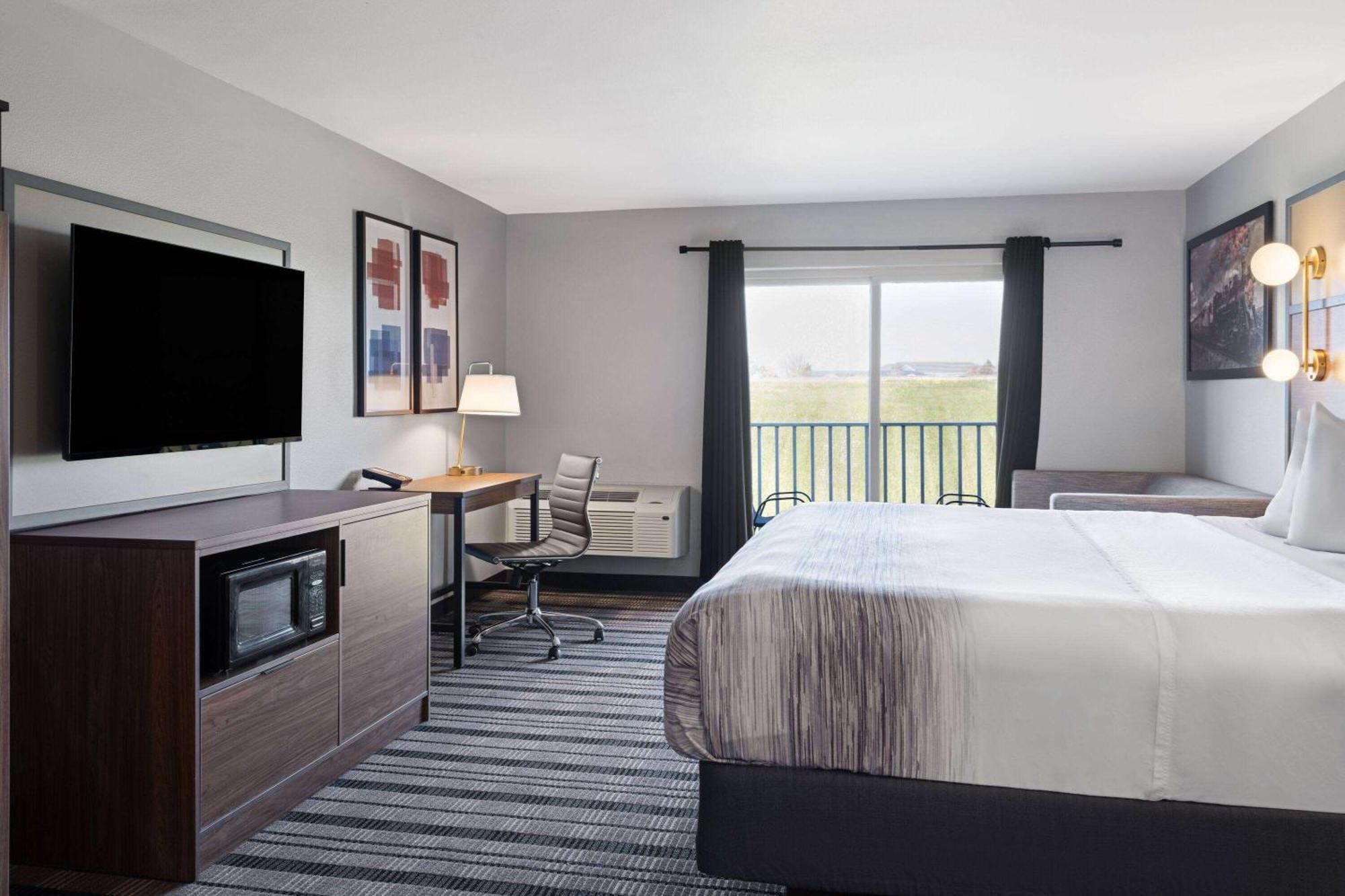 Americinn By Wyndham Beaver Dam Εξωτερικό φωτογραφία