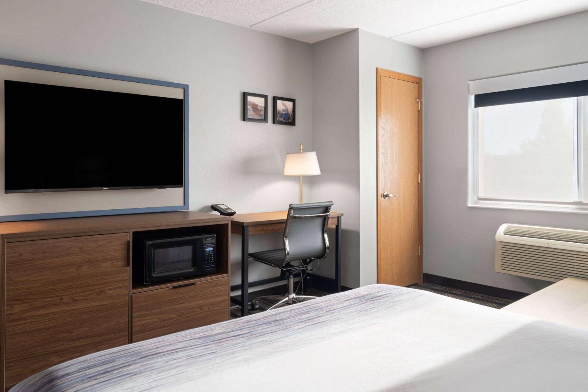 Americinn By Wyndham Beaver Dam Εξωτερικό φωτογραφία