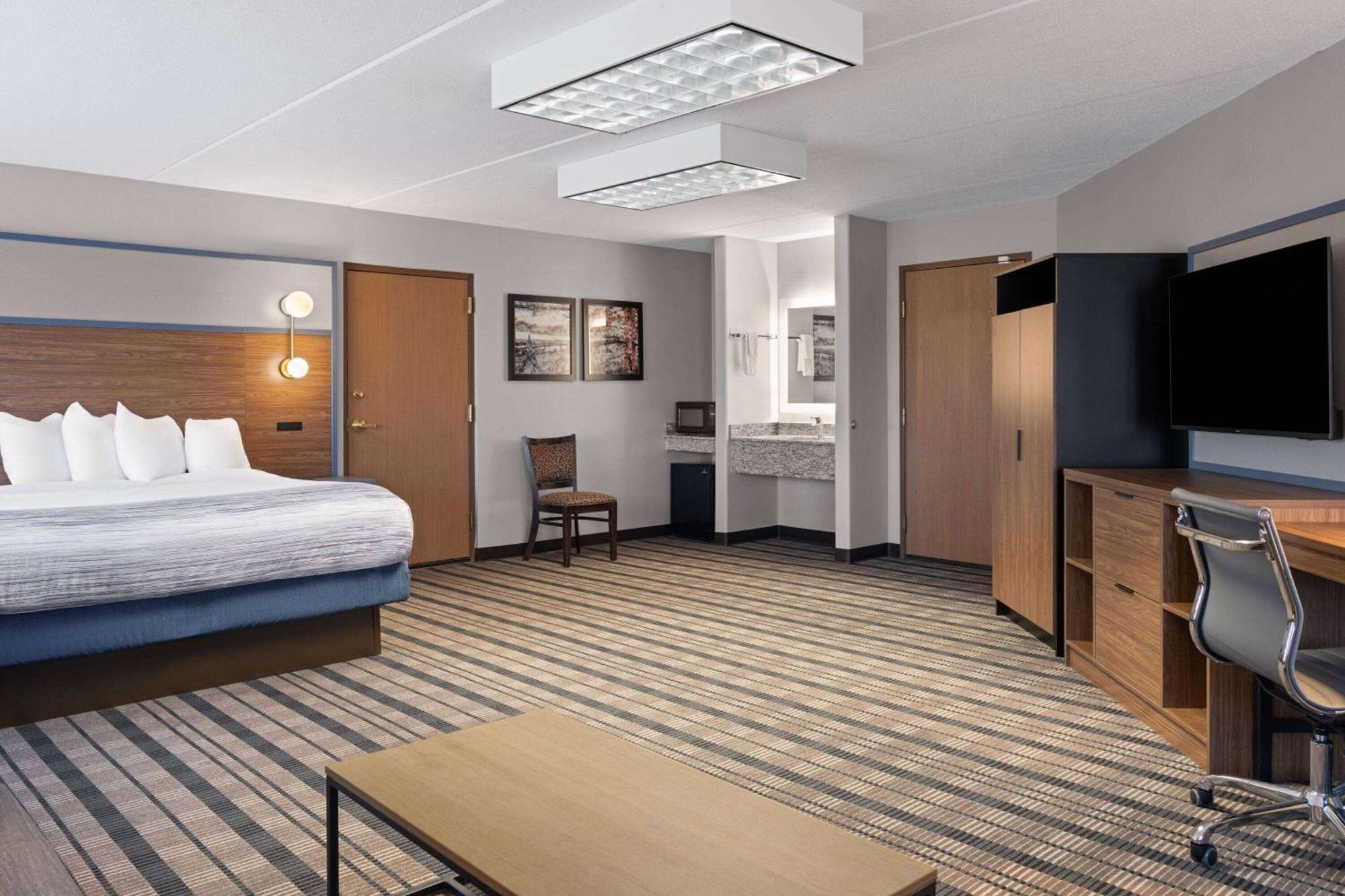 Americinn By Wyndham Beaver Dam Εξωτερικό φωτογραφία